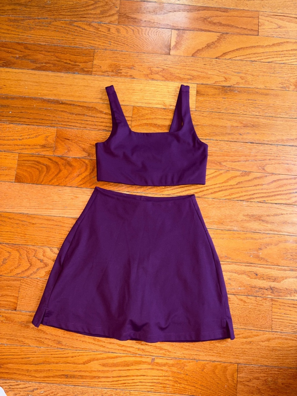 Girlfriend Collective Purple Tommy Sports Bra and Matching Skort Size XSmall